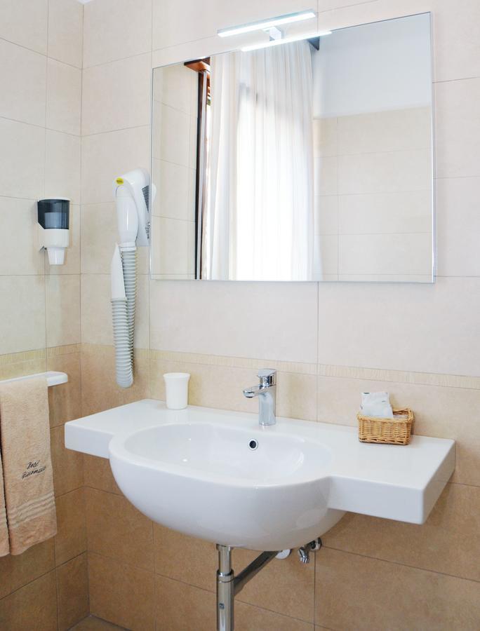 Hotel Giacomazzo Caorle Ngoại thất bức ảnh